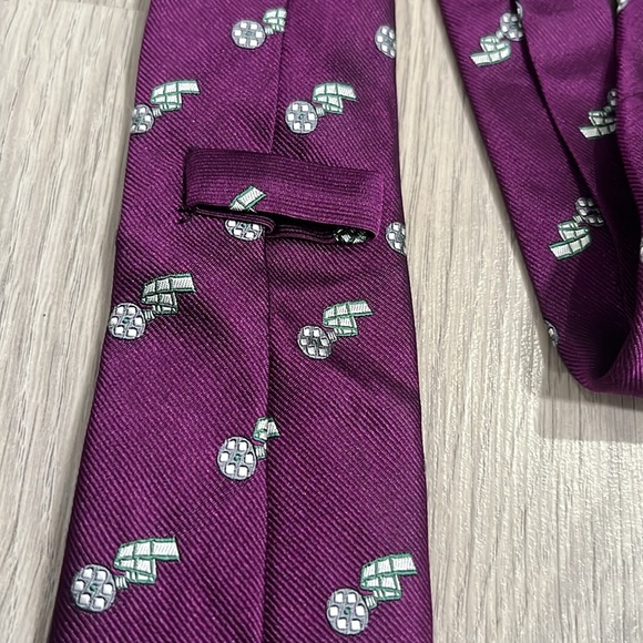 Made In The USA Purple Movie Film Patterned Men's Tie Silk Career Office Wear - Picture 7 of 7